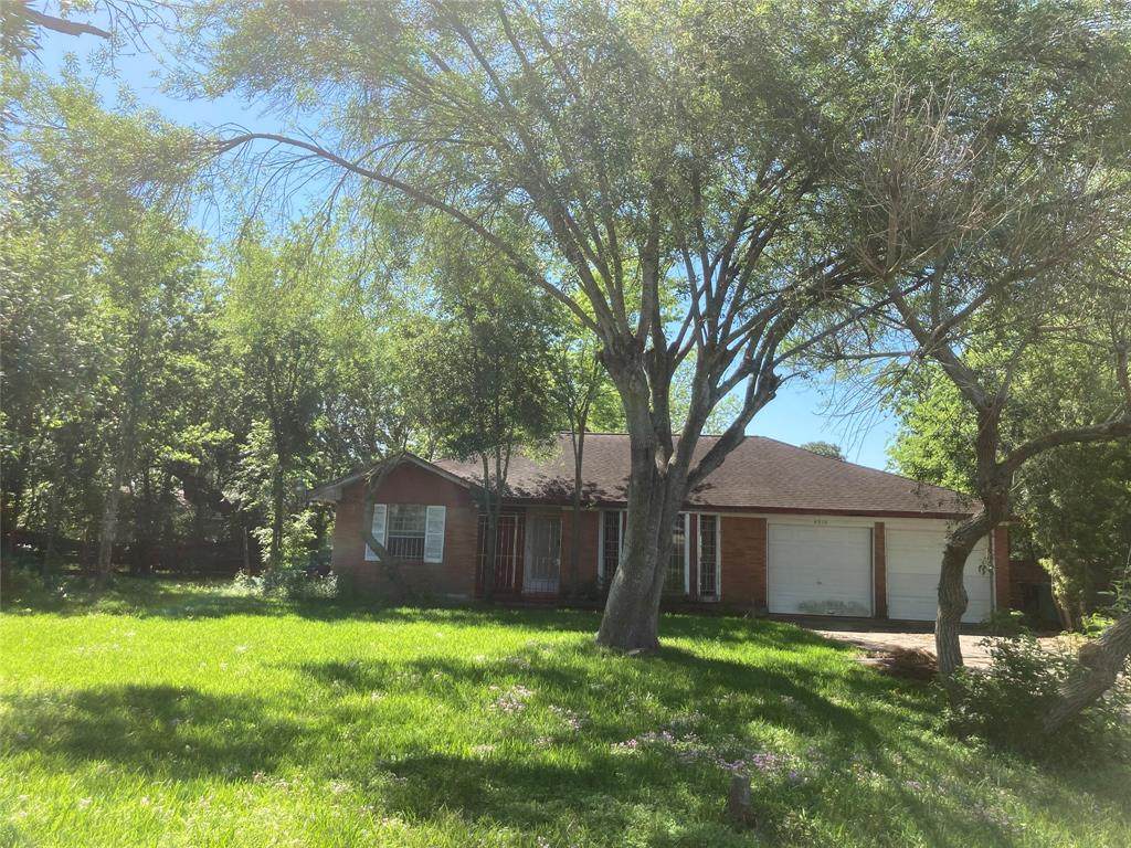 4314 Acres Drive - Photo 1
