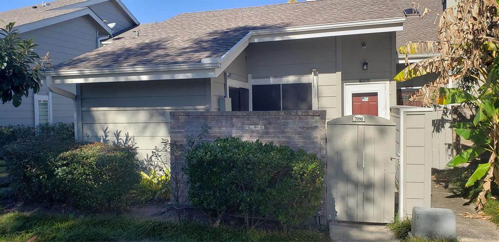 7090 Greenway Chase Street - Photo 1