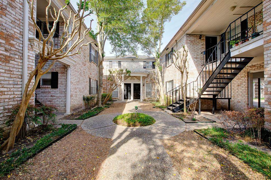 7900 Westheimer Road - Photo 1