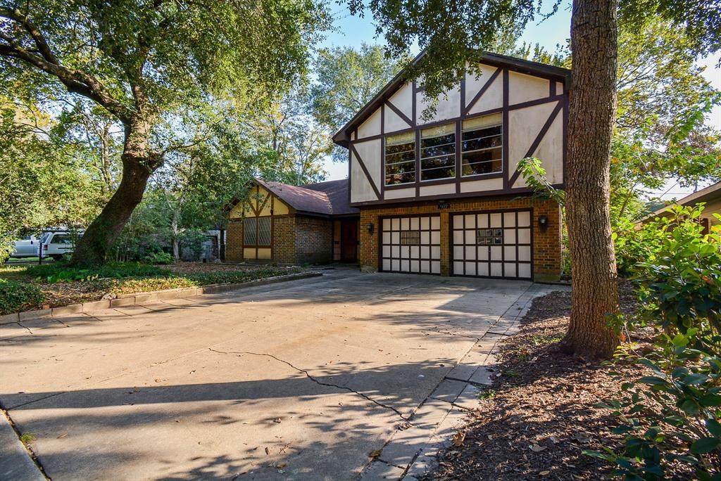 9611 Weatherwood Drive - Photo 1