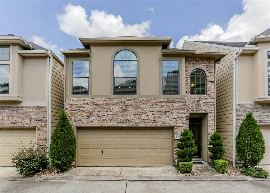 1367 Studer Street - Photo 1