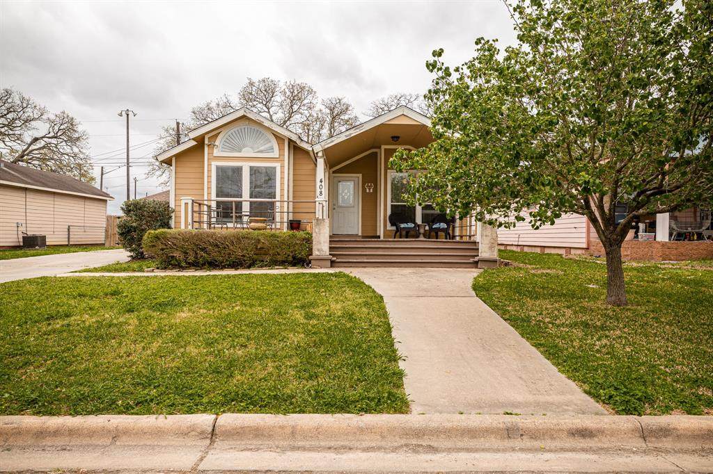 408 Biscayne St - Photo 1