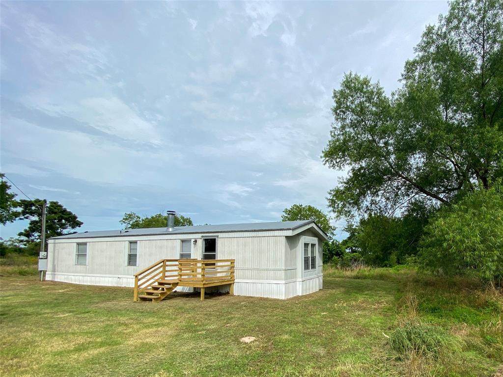 7879 County Road 102 - Photo 1
