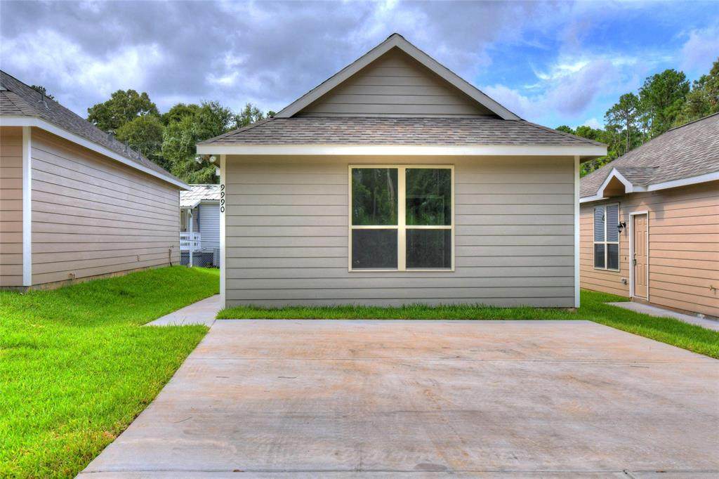 12041 Nellwood - Photo 1