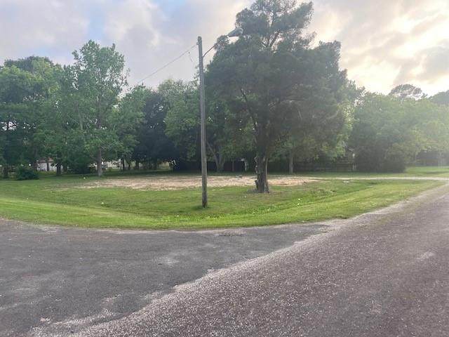 504 Lee Street - Photo 1