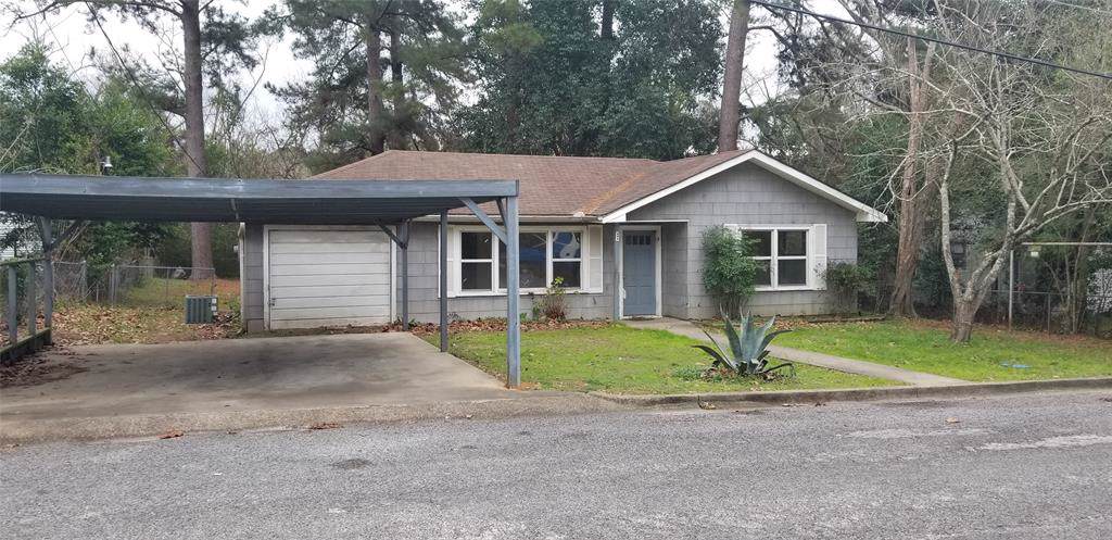 404 Kelly Street - Photo 1