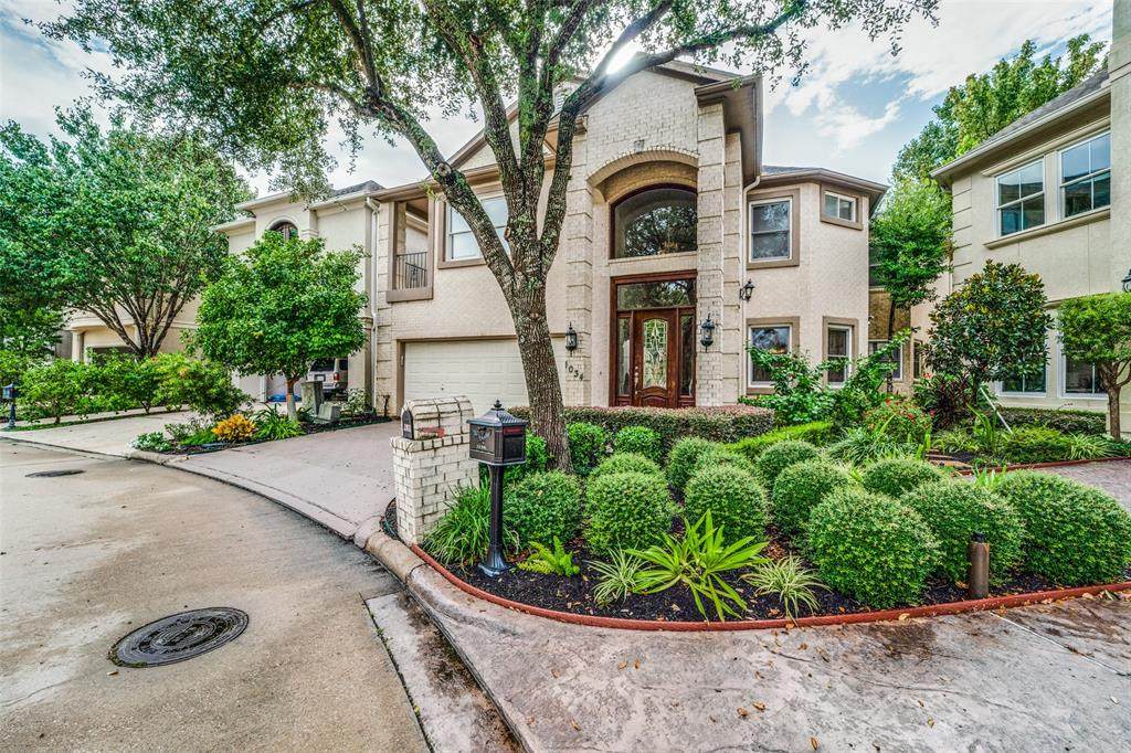 1034 Bayou Island Drive Drive - Photo 1