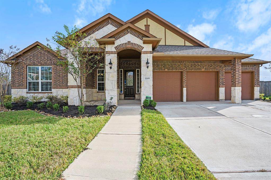 2205 Briarstone Bluff Crossing - Photo 1