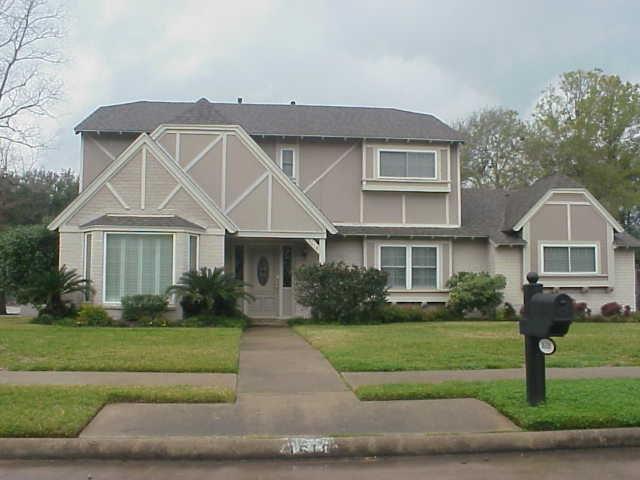 1618 Cherry Ridge Drive - Photo 1