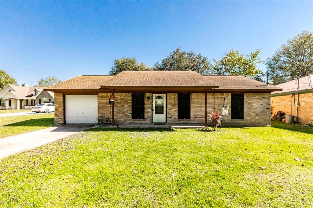 1255 Gustan Street - Photo 1