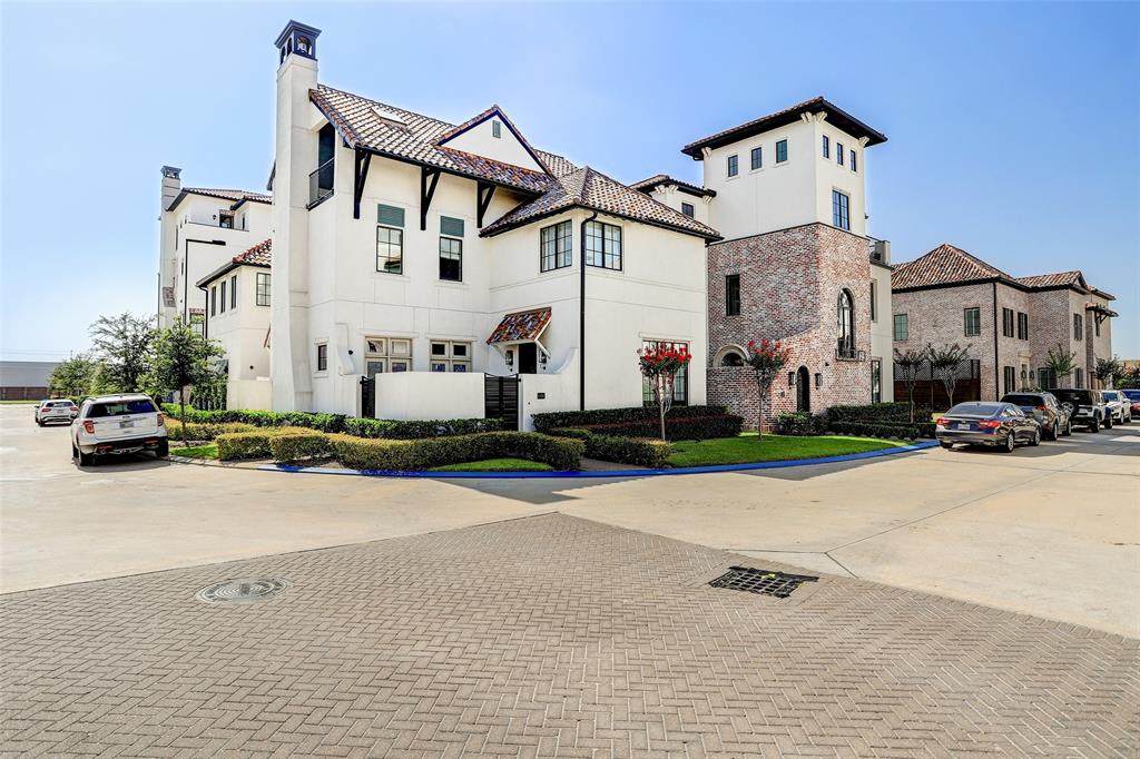 1131 Mosaico Lane - Photo 1
