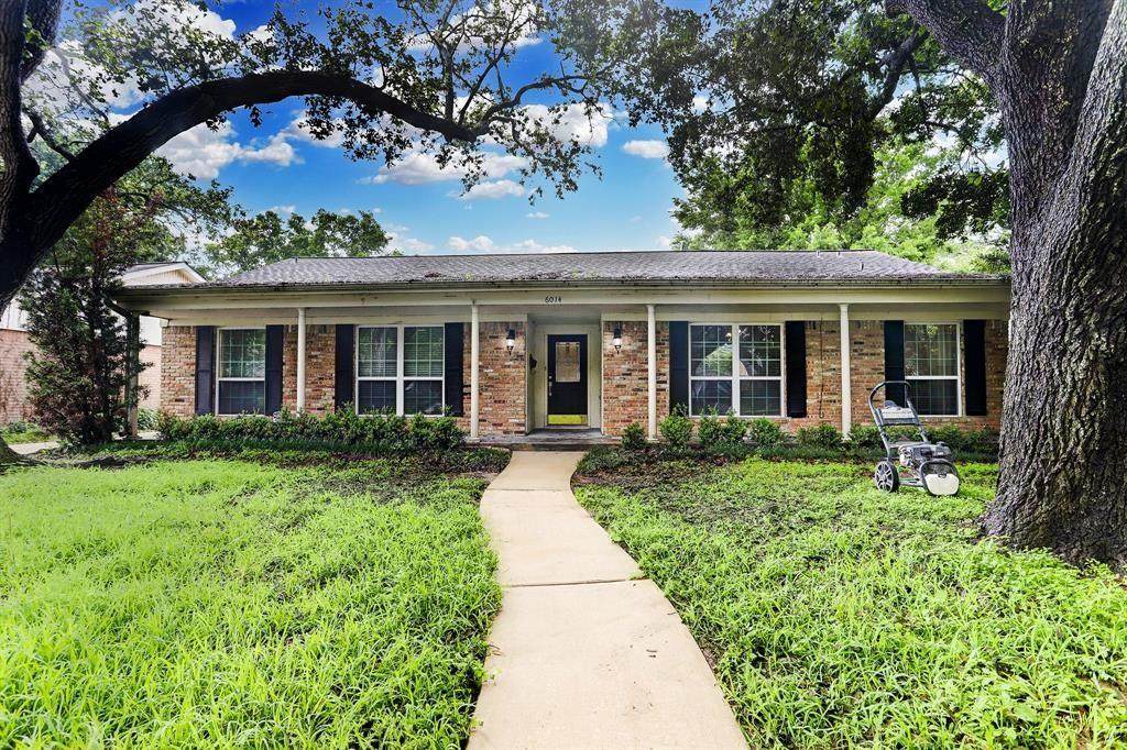 6014 Cartagena Street - Photo 1