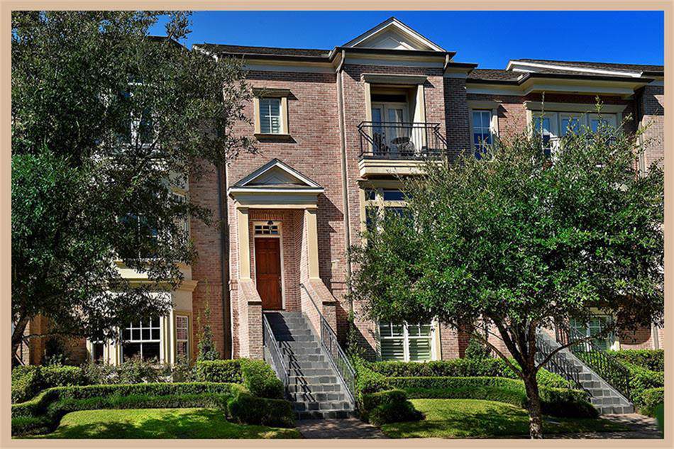 7 Colonial Row Drive - Photo 1