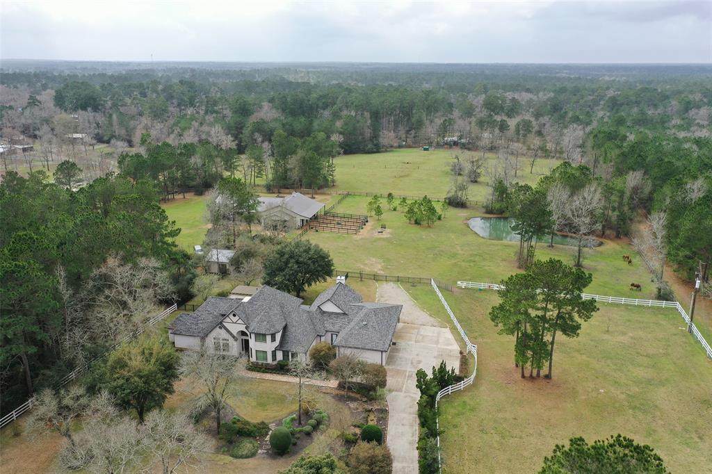 522 Whispering Meadow - Photo 1