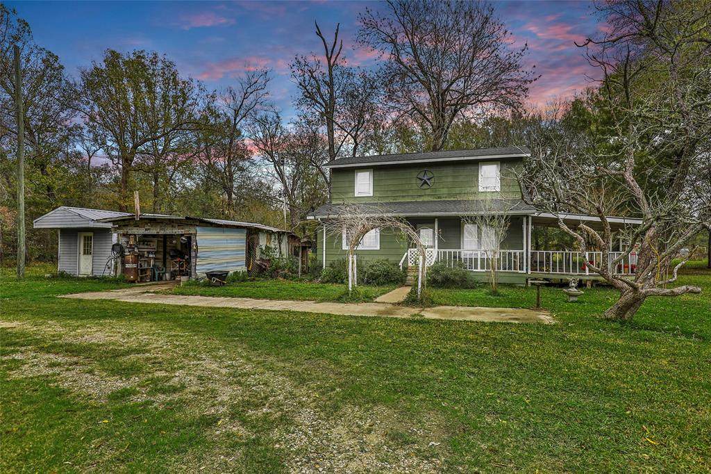 163 Private Road 4501 - Photo 1