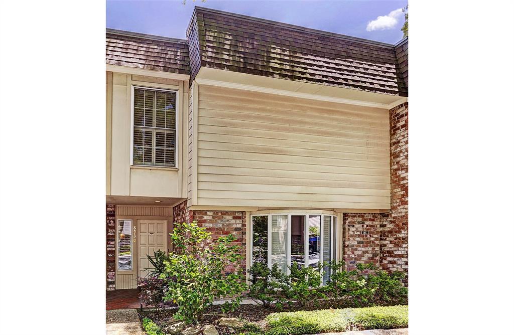 8930 Chatsworth Drive - Photo 1