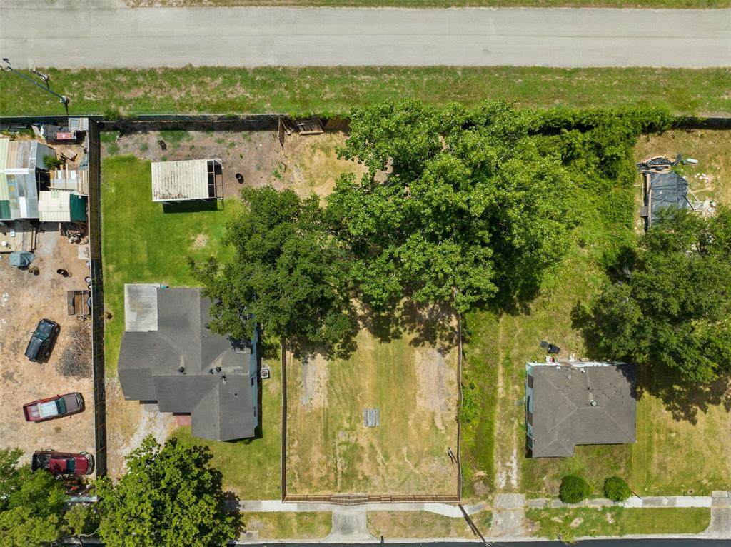 3903 Amoor Street - Photo 1