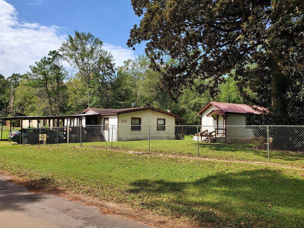636 County Road 4180 - Photo 1