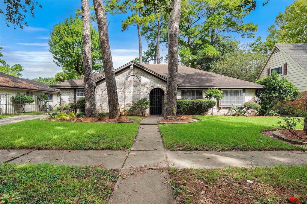1038 Creekmont Drive - Photo 1