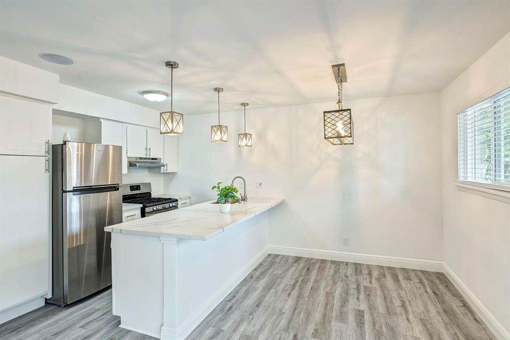 1529 Wirt Road - Photo 1