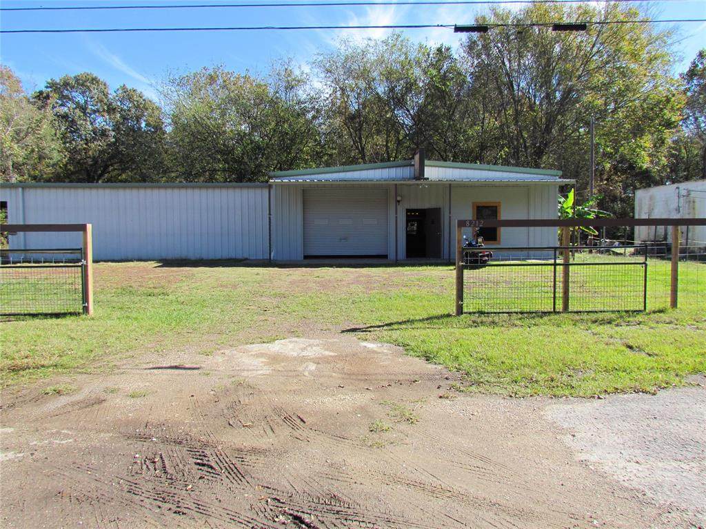 8212 State Highway 19 - Photo 1