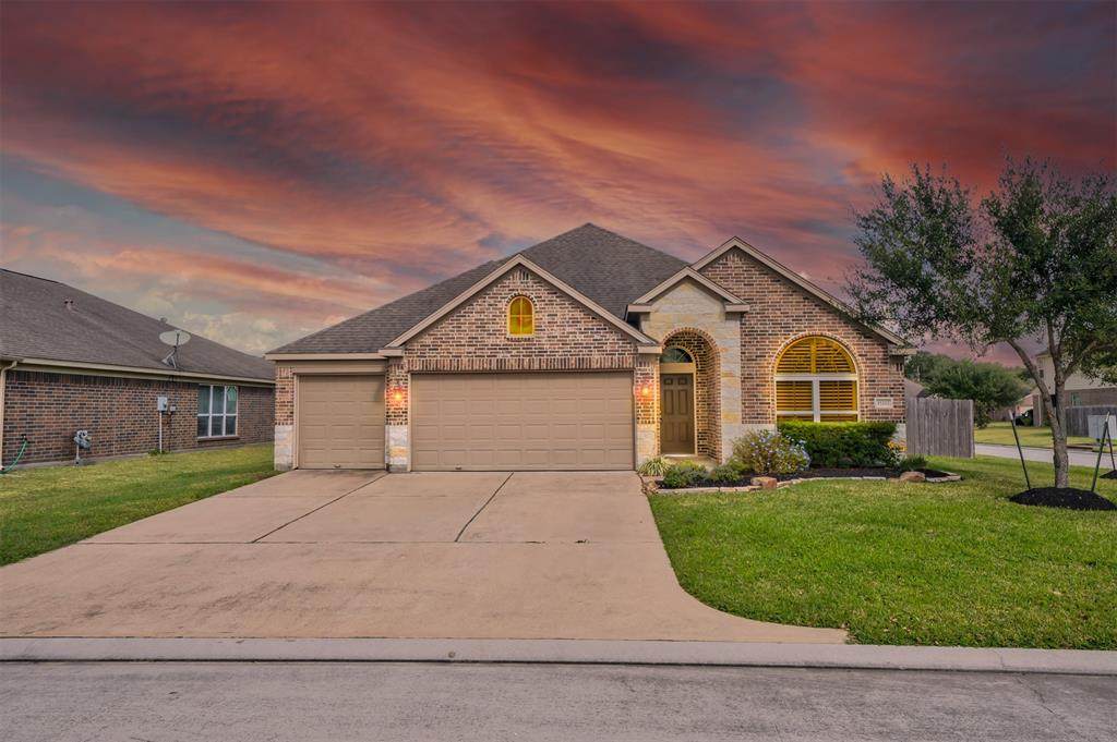 15202 Vincennes Oak Street - Photo 1