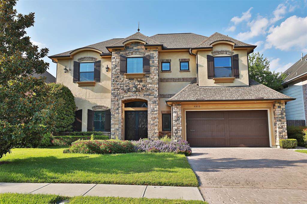 4812 Wedgewood - Photo 1