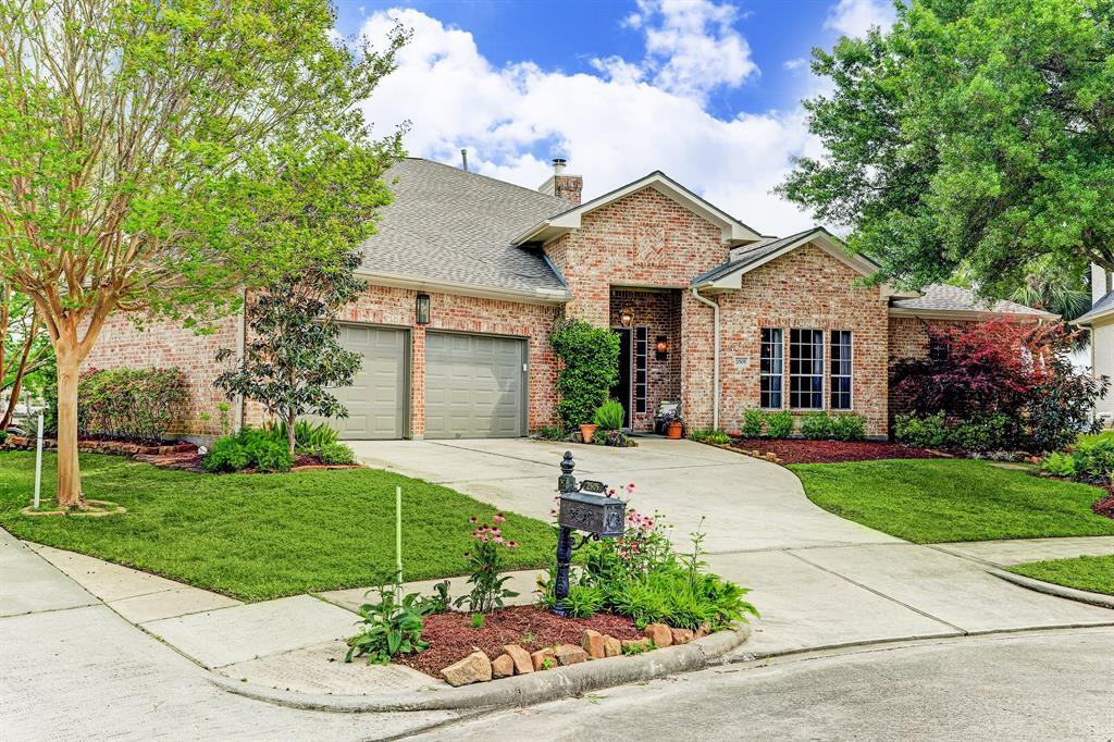 2505 Breaux Trace - Photo 1