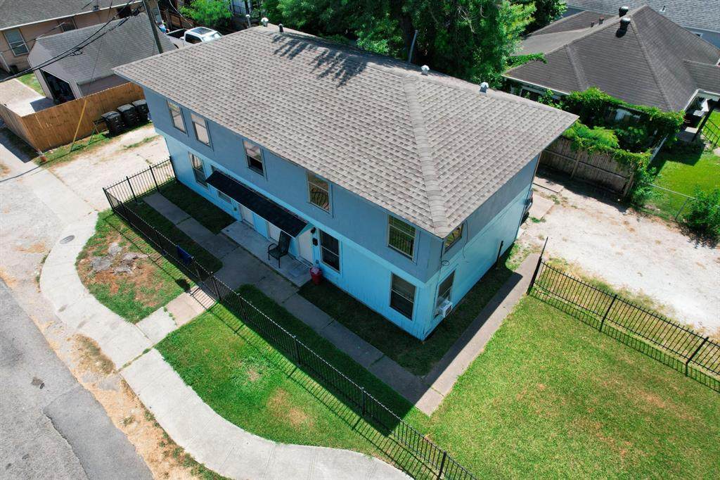 2306 Fennell Street - Photo 1