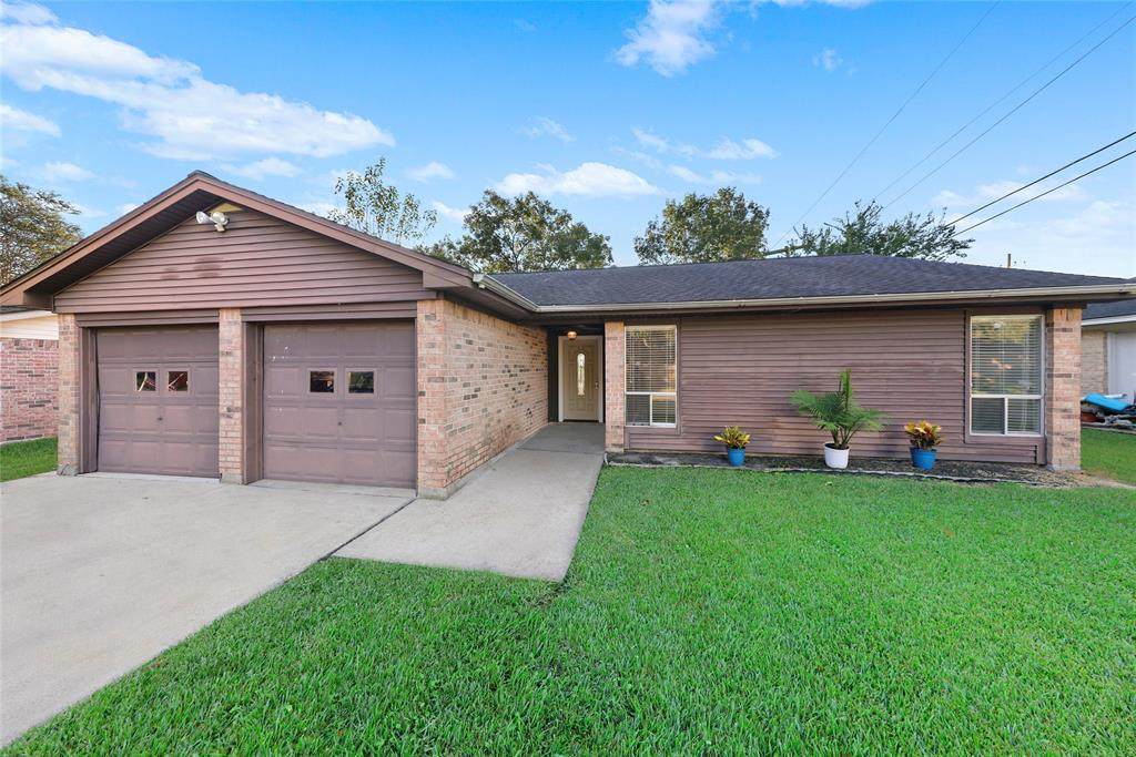 807 Galveston Street - Photo 1
