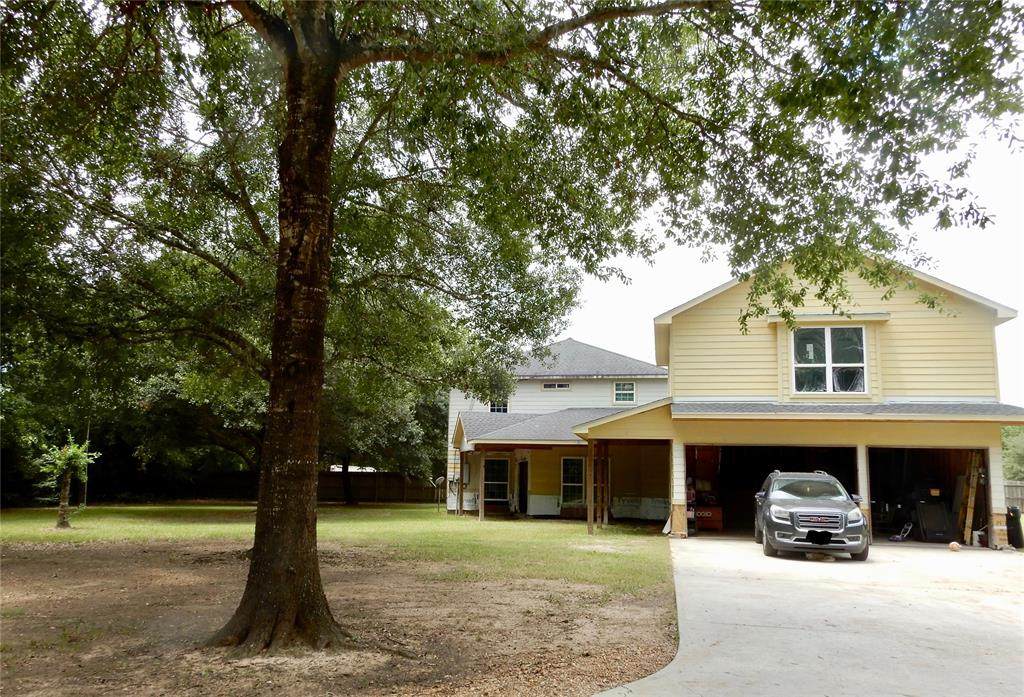 24108 Botkins Road - Photo 1