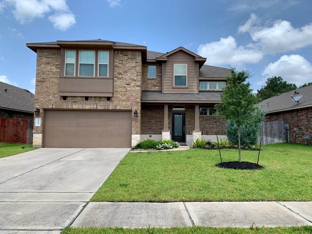 24207 Oakdale Hills Court - Photo 1