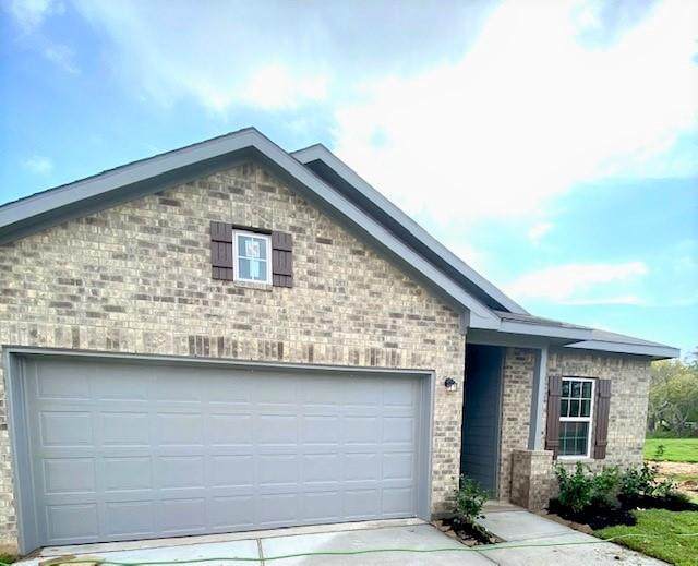 7331 Parkview Drive - Photo 1