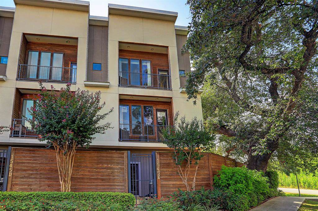 1545 Birdsall Street - Photo 1