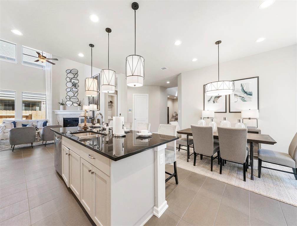 24122 Hawthorn Breeze Way - Photo 1