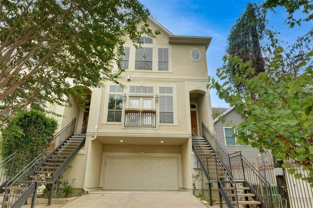 611 Leverkuhn Street - Photo 1