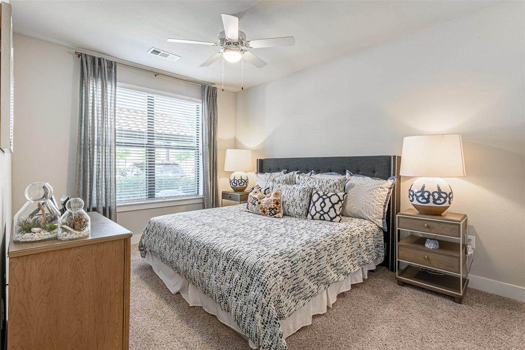 4711 Lj Parkway - Photo 1