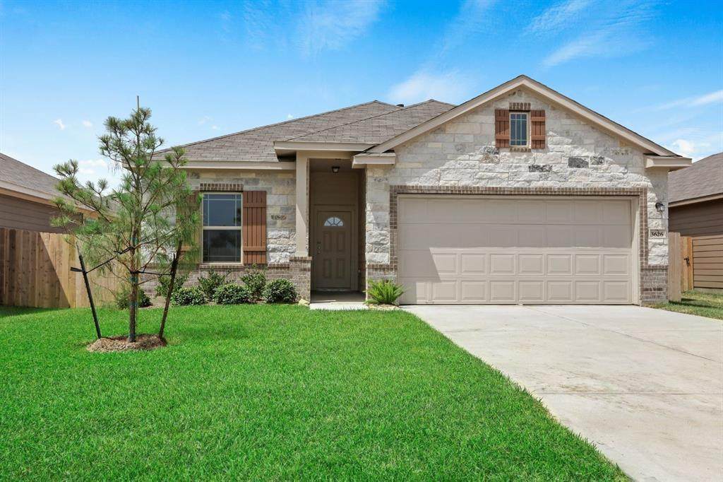 20071 Wade Hampton Drive - Photo 1