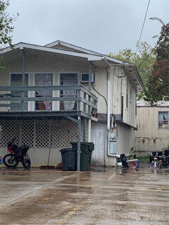 950 11th Street - Photo 1