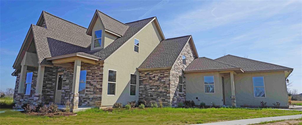19114 Grandview Point - Photo 1