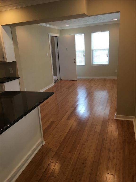 404 Quitman Street - Photo 1