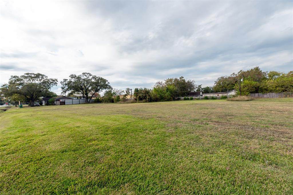 5814, 5902 Cypress Street - Photo 1