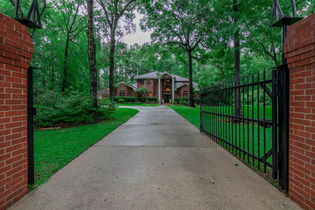 38310 Wildwood Point - Photo 1