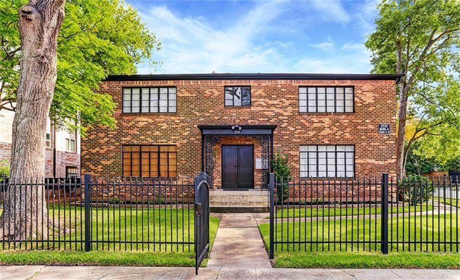 2535 Shakespeare Street - Photo 1