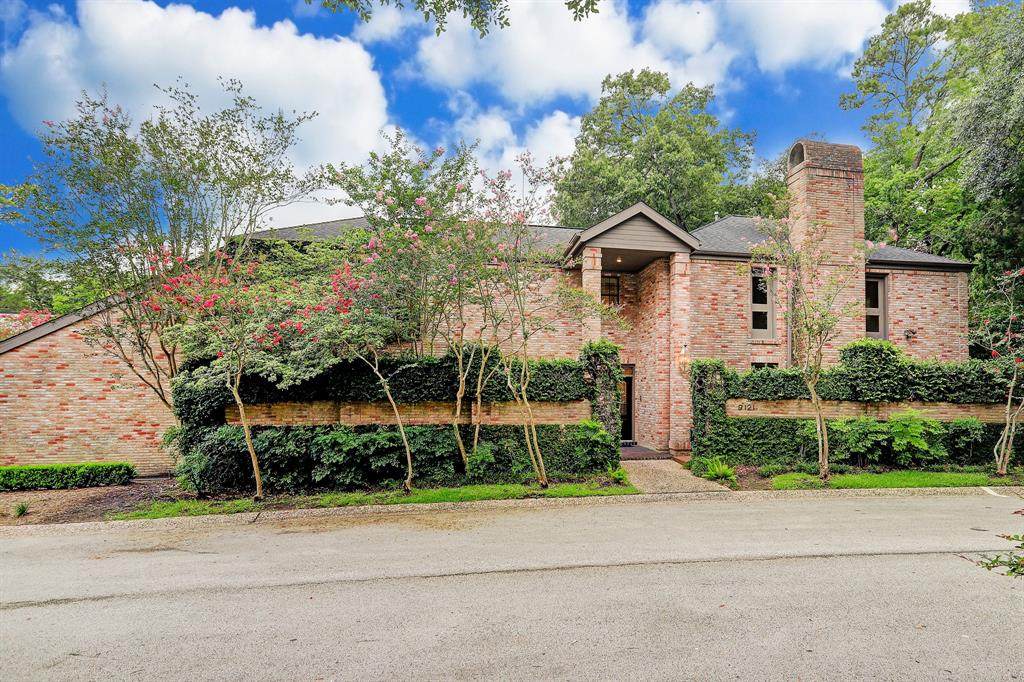 9121 Briar Forest Drive - Photo 1