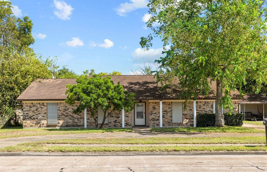 2707 Mustang Road - Photo 1