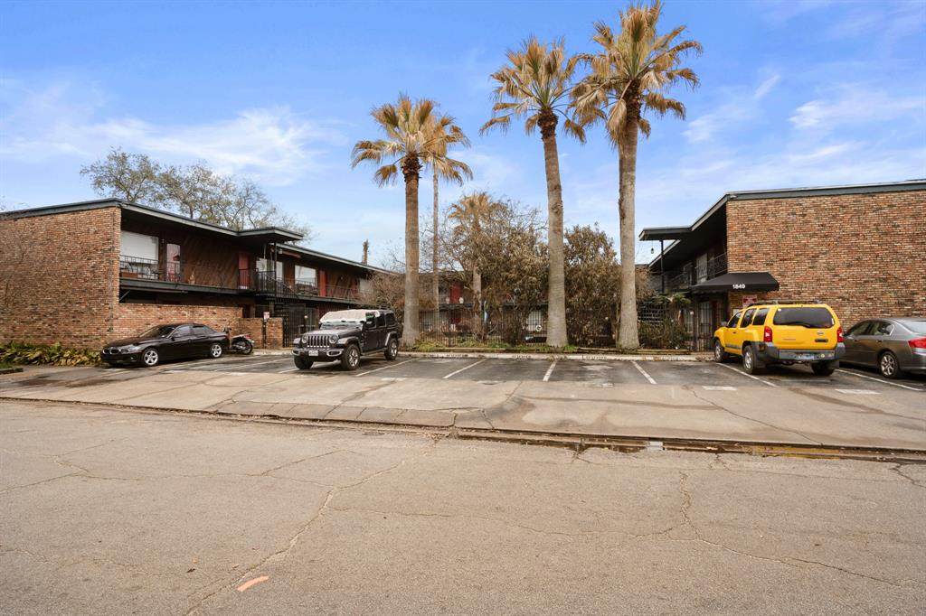 1849 Marshall Street - Photo 1