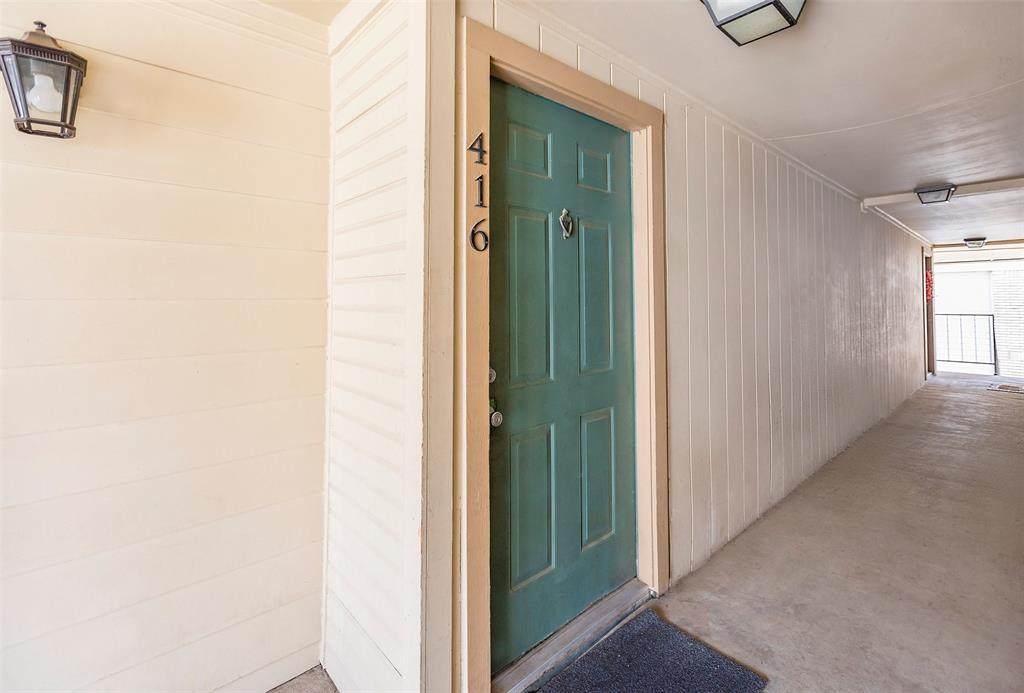 12550 Whittington Drive - Photo 1