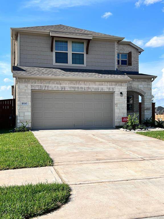 1000 Laguna - Photo 1