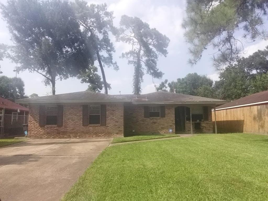 7639 Bigwood Street - Photo 1